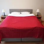 شقة Estinn